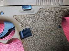 Glock - Full Grip Stippling Service (Wrinkled Texture)
